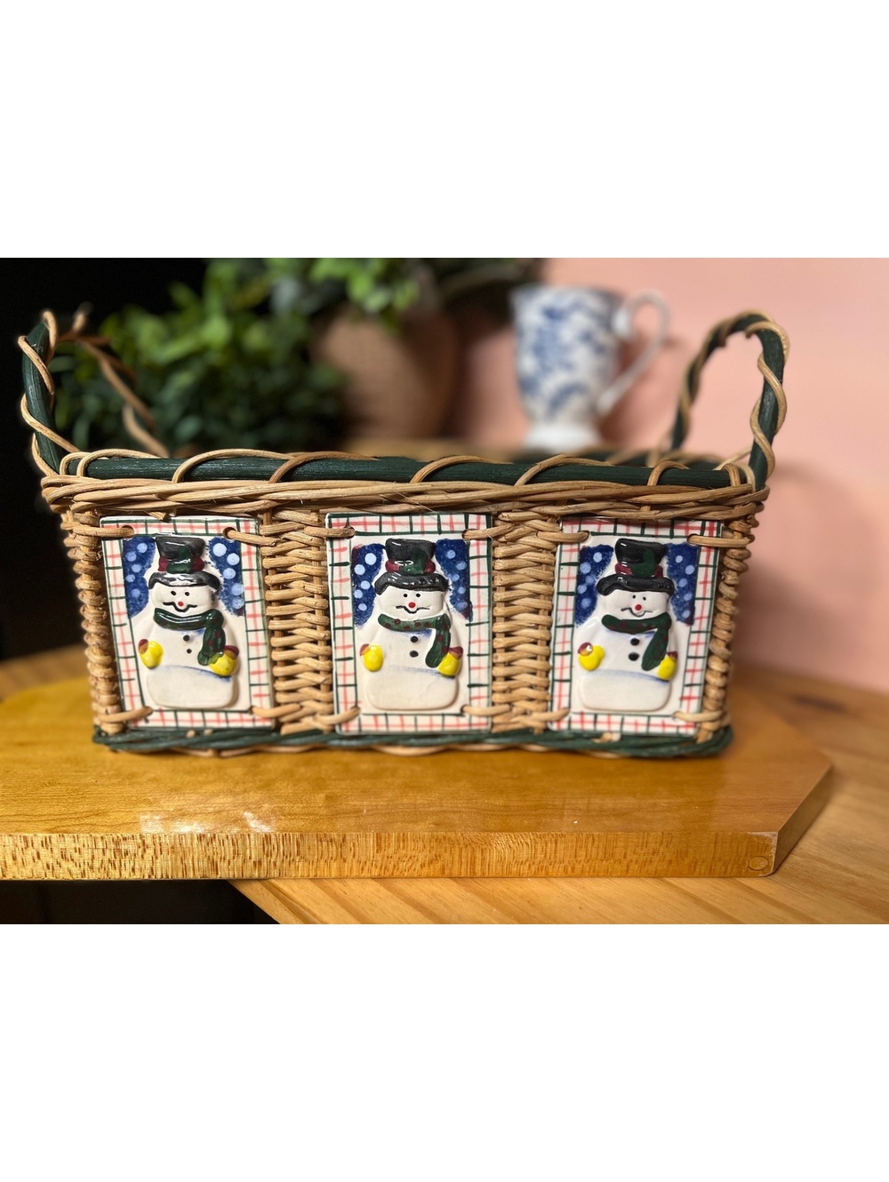 Wicker Rectangular Basket with Snowmen - Picture 2 of 7